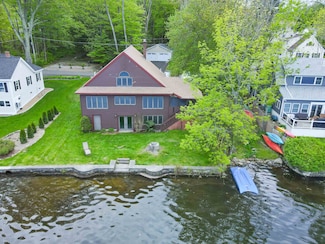 30 Shore Dr, Hampstead, NH 03841
