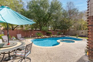 3143 Waters View Dr, Sugar Land, TX 77478