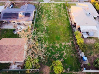 3924 E Grant Ave, Fresno, CA 93702