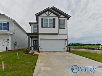 6111 Stonewater Ct, Huntsville, AL 35806
