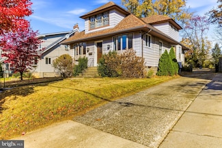 221 Richey Ave, Oaklyn, NJ 08107