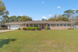 5736 Cactus Dr, Milton, FL 32583