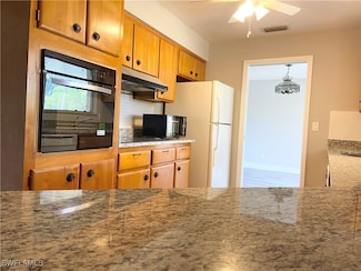 228 SE 43rd Terrace, Cape Coral, FL 33904