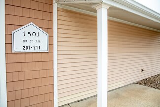 1501 3rd St SW Unit 201, Waverly, IA 50677
