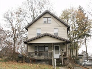 198 Lake St, Akron, OH 44301