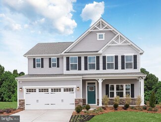 1606 Caracas Blvd, Martinsburg, WV 25403