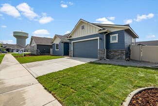 3263 N Cyprus Fox Loop, Post Falls, ID 83854