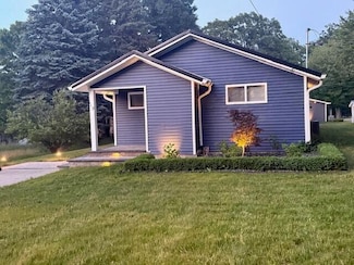 206 Joliet Ave and 119 Desoto Ave, Houghton Lake, MI 48629