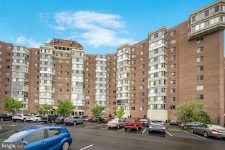 3200 N Leisure World Blvd Unit 1010, Silver Spring, MD 20906