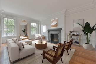 180 Commonwealth Ave Unit 10, Boston, MA 02116