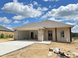 58 Fairfax Dr, Hattiesburg, MS 39402