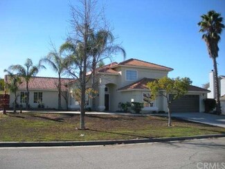 28597 Villa Ct, Sun City, CA 92585