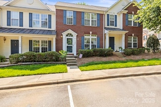 7881 Mariners Pointe Cir, Denver, NC 28037