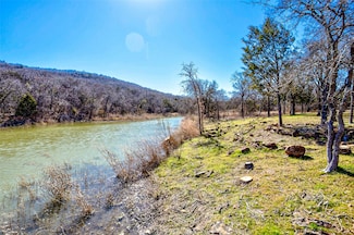 2000 S Lakeview Dr, Gordon, TX 76453