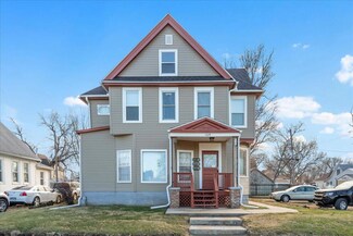 1029 4th Ave, Council Bluffs, IA 51501