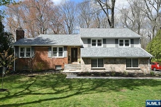 512 E Saddle River Rd, Ridgewood, NJ 07450