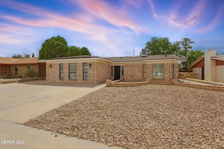 11273 Ivanhoe Dr, El Paso, TX 79936