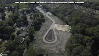 303 27th Place S, Clear Lake, IA 50428