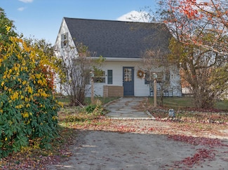 1450 Harpswell Neck Rd, Harpswell, ME 04079