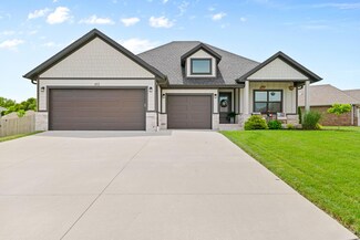 612 N Bonda Way, Nixa, MO 65714