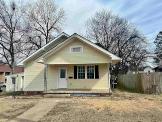 304 N Saint Joseph St, Morrilton, AR 72110