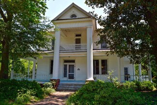 7456 Bay St, Williston, SC 29853