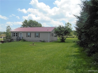 263 Bray Rd, Arcade, NY 14009