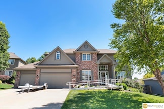 19710 O Cir, Omaha, NE 68135