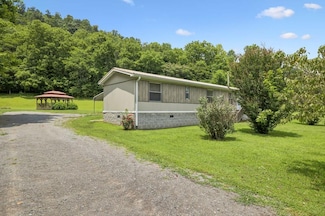 1619 Indian Creek Rd, Whitleyville, TN 38588