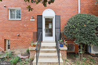 1615 Mount Eagle Place, Alexandria, VA 22302