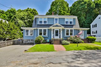 30 Governors Rd, Milton, MA 02186