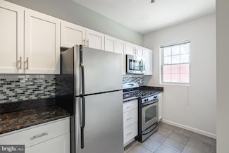 422 Butternut St NW Unit 111, Washington, DC 20012
