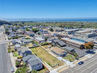 480 Longbranch Ave, Grover Beach, CA 93433