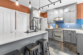 737 5th St E, Saint Paul, MN 55106