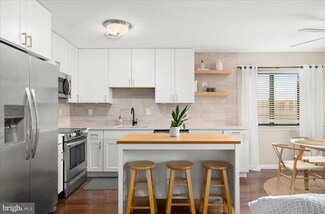 152 Jamestown Rd Unit 301, Ocean City, MD 21842