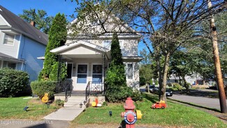 2231 Capouse Ave, Scranton, PA 18509