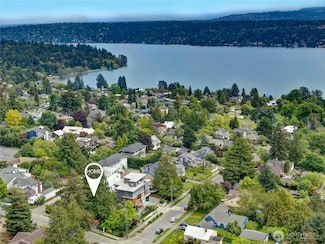 5202 S Holly St, Seattle, WA 98118