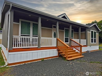 1303 30th St Unit 20, Seaview, WA 98644