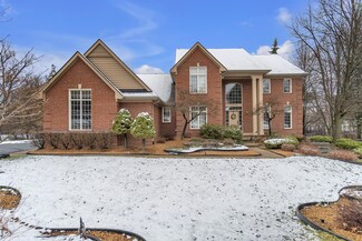 22098 Worcester Dr, Novi, MI 48374