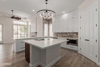 2552 E Silverwood Dr, Phoenix, AZ 85048