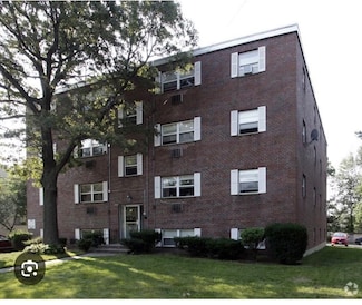 100 Quarry St Unit 16, Quincy, MA 02169