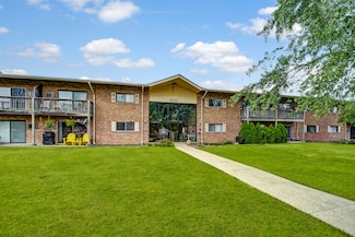 7410 Brookdale Dr Unit 115, Darien, IL 60561