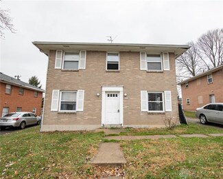 1315 Chardon Ct, Dayton, OH 45403