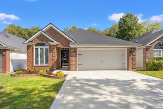 3105 Many Oaks Park, Lexington, KY 40509