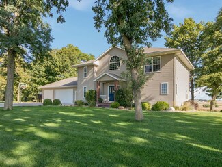 835 Linn Ridge Rd, Mount Vernon, IA 52314