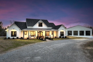 1245 Coleman Bridge Rd, Wagener, SC 29164