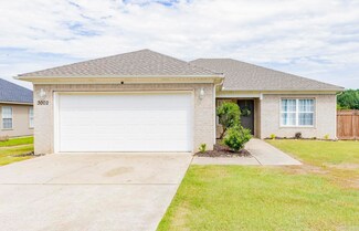 3002 Wildwood Dr, Benton, AR 72015