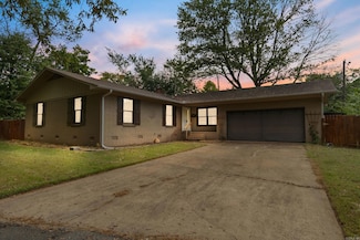 111 Sunset Place, Searcy, AR 72143