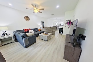 103 Heather Ln, Thomasville, GA 31792