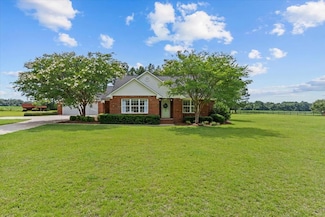 493 N Shiloh Rd, Hartford, AL 36344